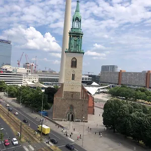 Mauer Castle Berlin